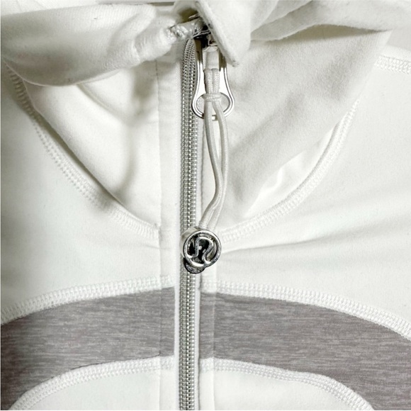 Lululemon In Stride Wee Are From Space Jacket White - Picture 5 of 9